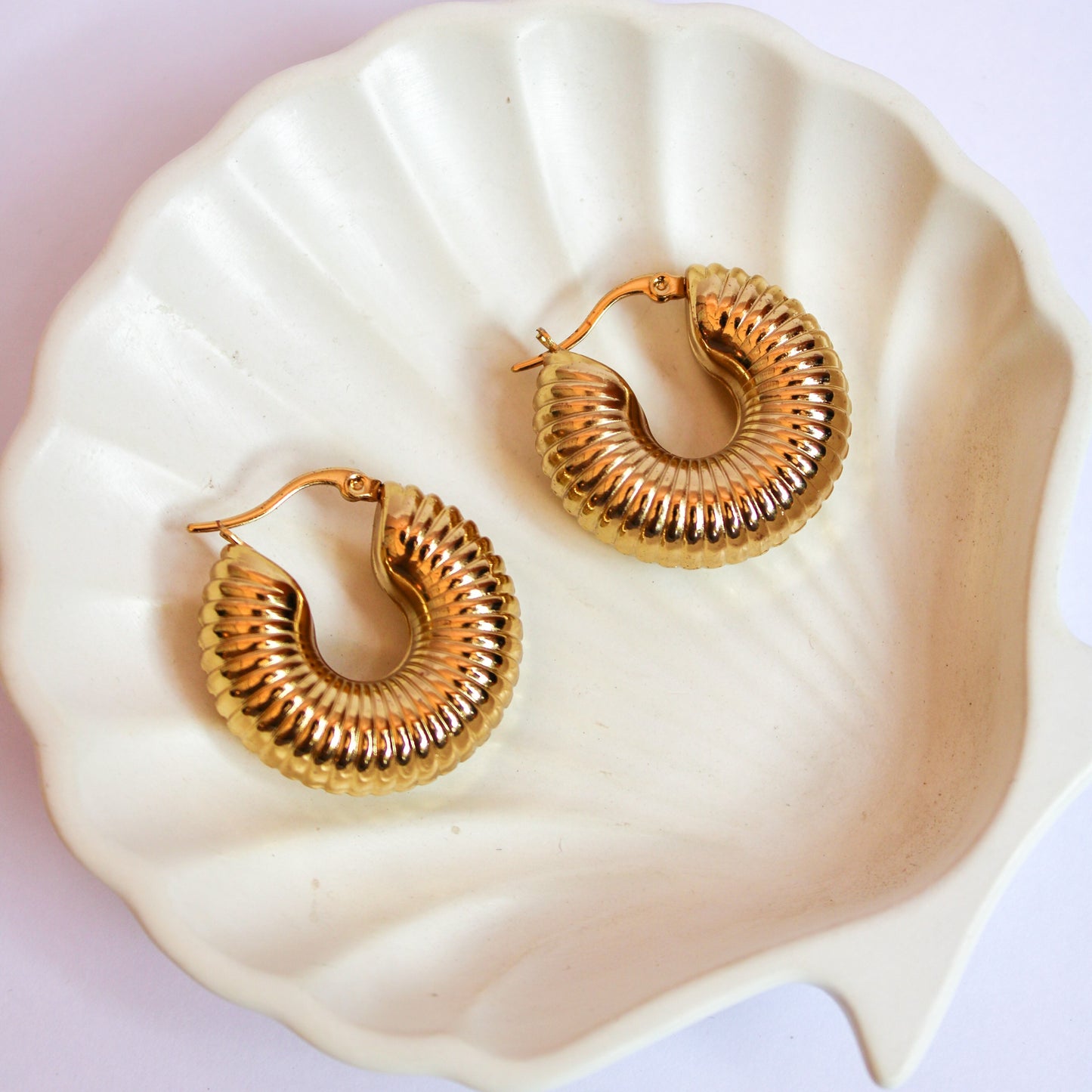 Nora Hoop Earrings