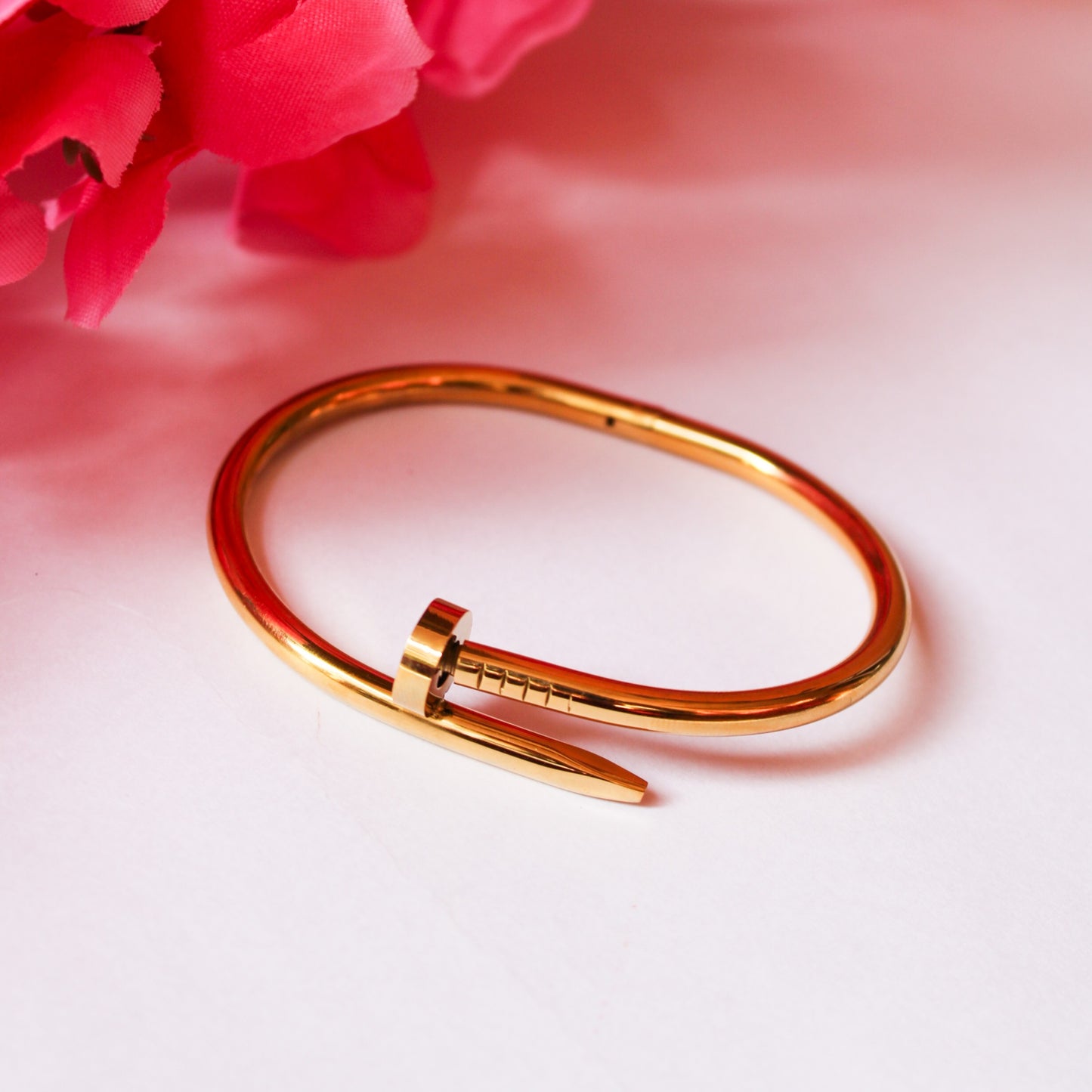Cleo Nail Bracelet - Gold