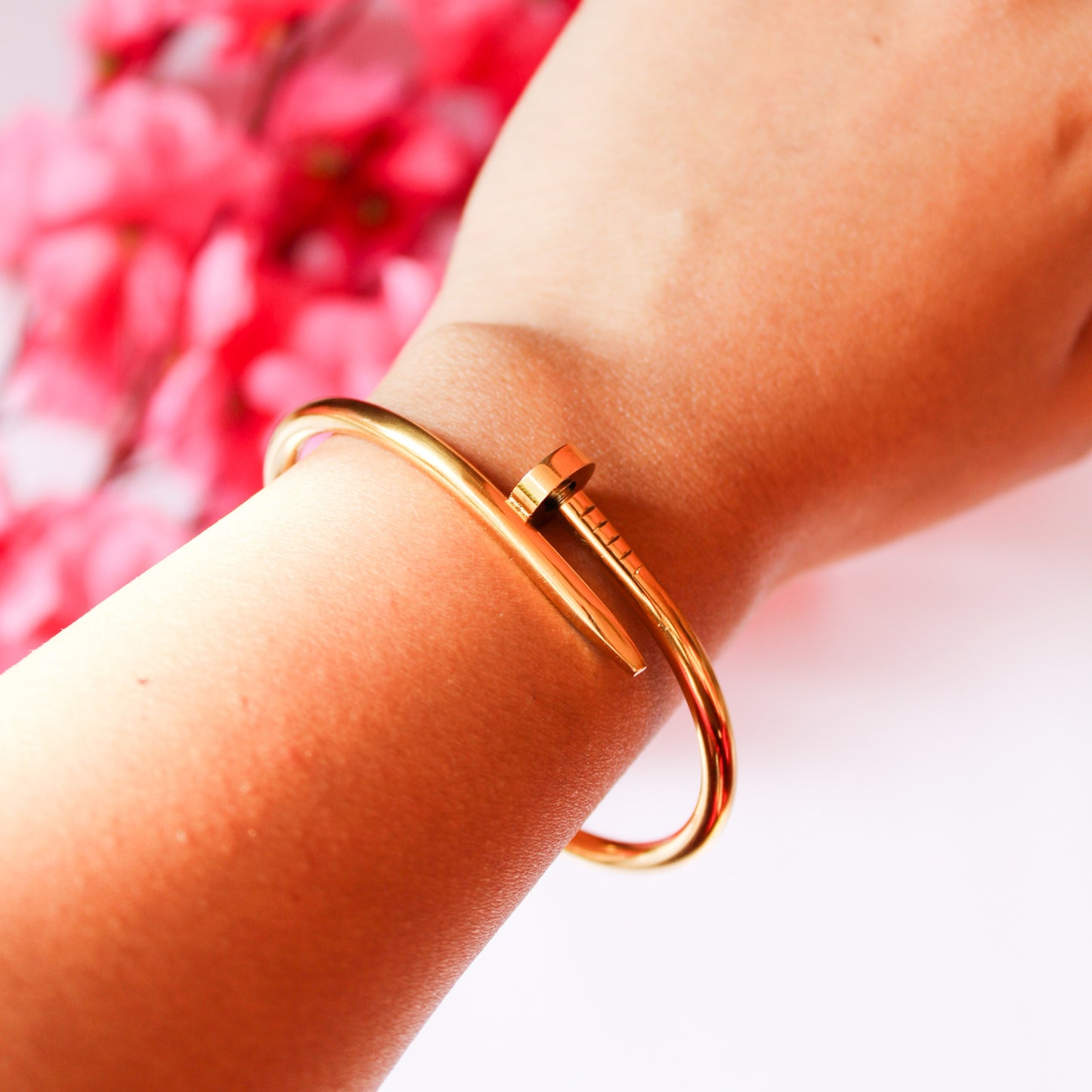 Cleo Nail Bracelet - Gold