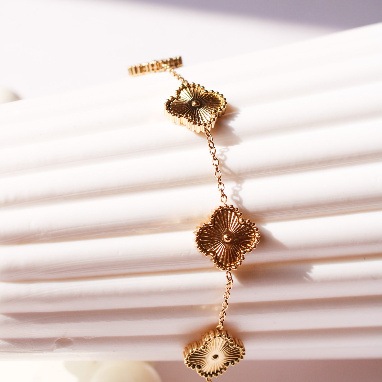 Lia Clover Bracelet - Gold
