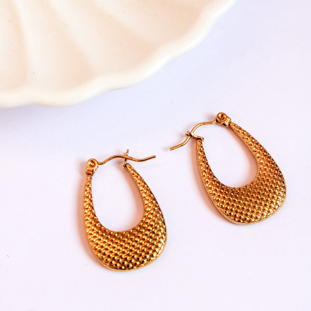 Stella Hoop Earrings