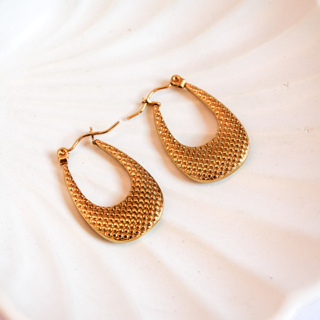 Stella Hoop Earrings