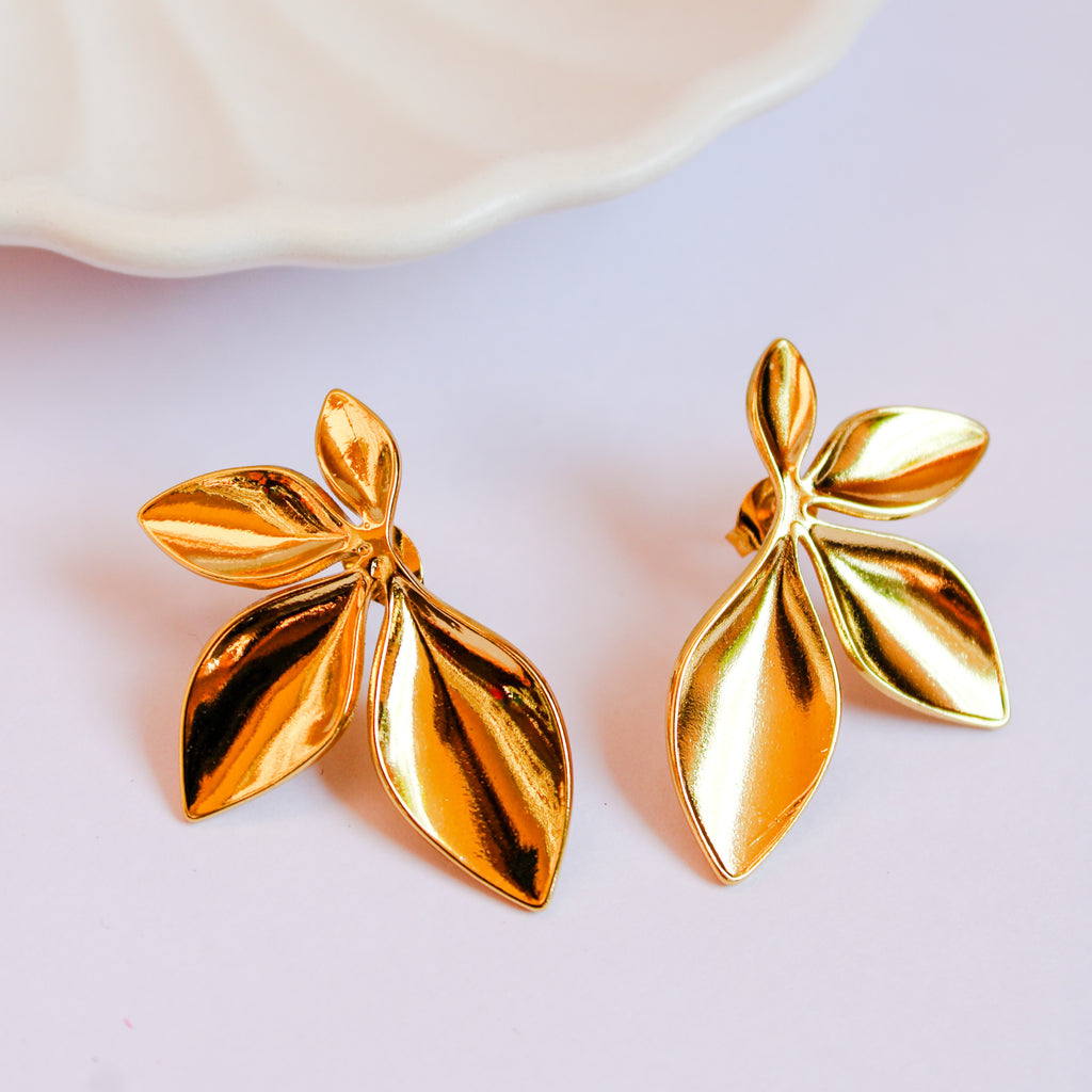 Lily Floral Earrings