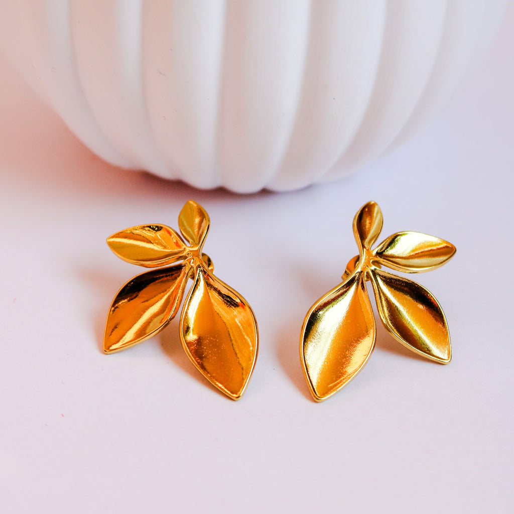 Lily Floral Earrings