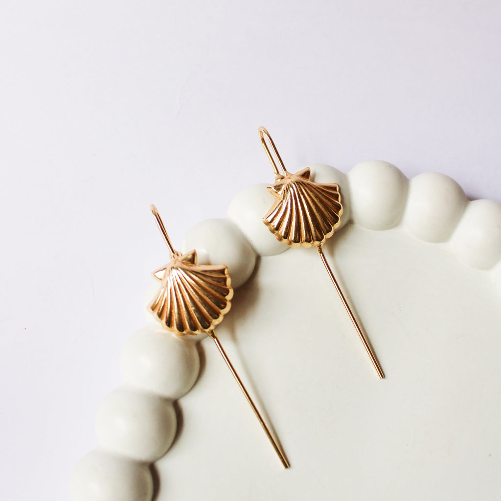 Shell Gold Earcuffs