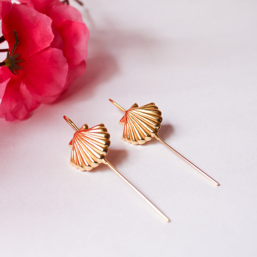 Shell Gold Earcuffs